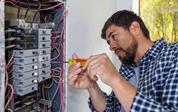 Best Circuit Breaker Repair  in Blue Ash, OH